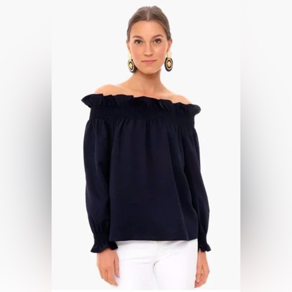 Tuckernuck Tops - Tuckernuck Marguerite blouse in black